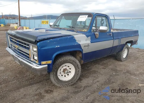 1985 Chevrolet K10 from USA, damaged, VIN 1GCEK14H2FJ102666